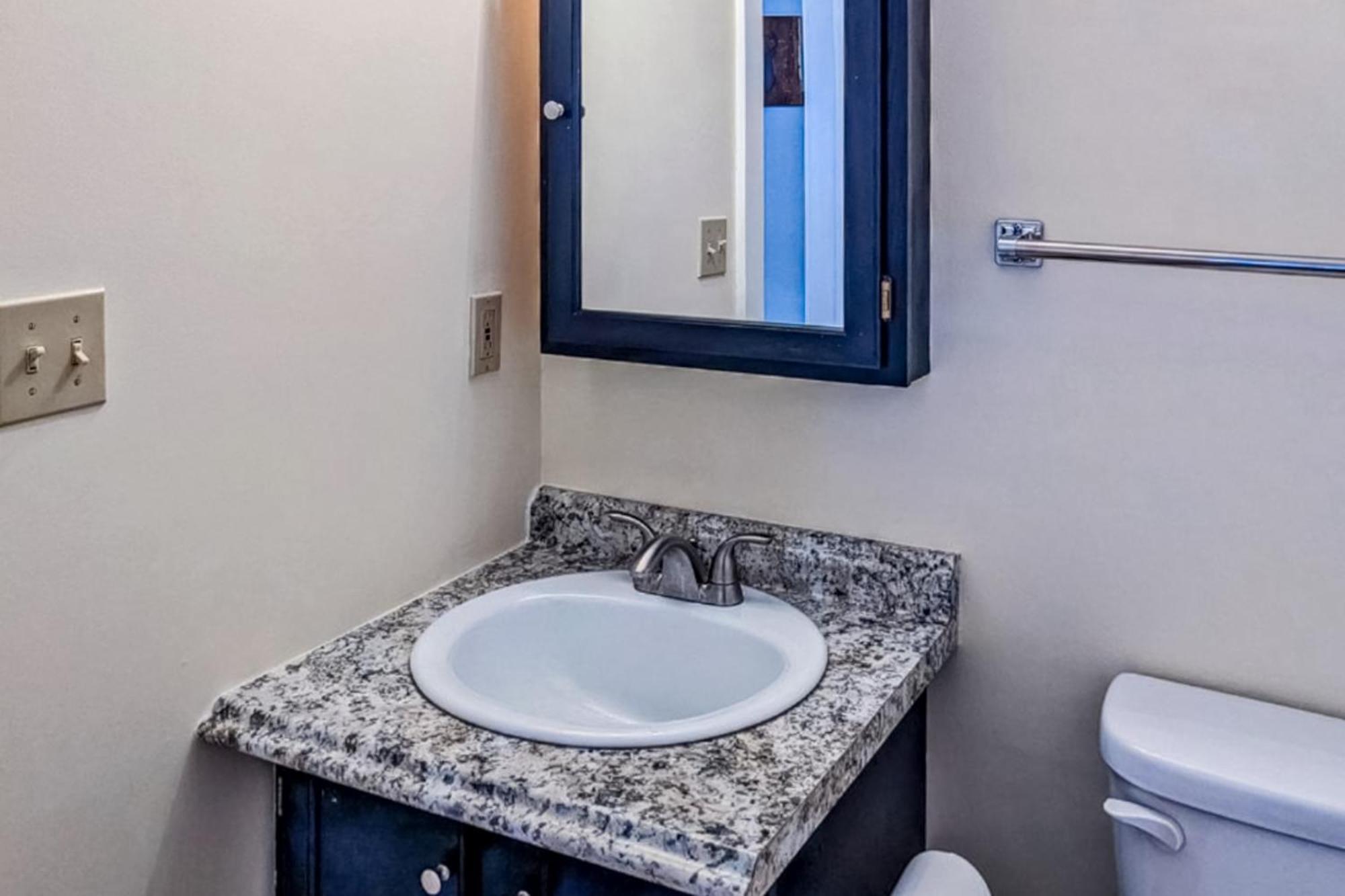 Champagne Supernova Apartment Ludlow Exterior photo